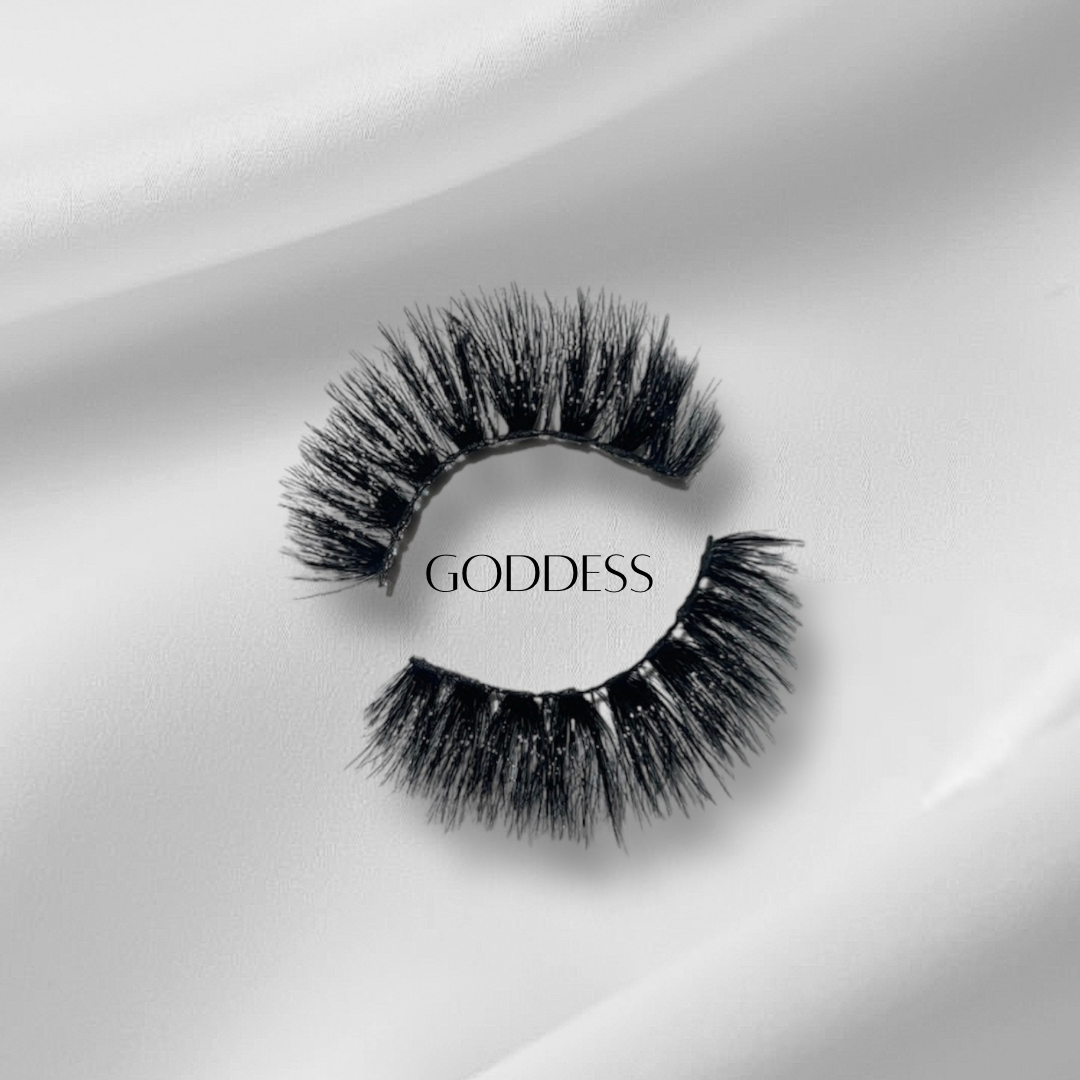 THE ULTIMATE LASH BUNDLE
