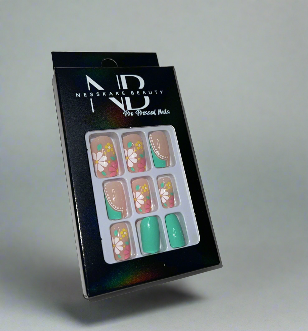 PASTEL GREEN FLOWER ART SET